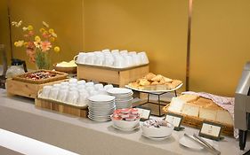 Tango Vibrant Living Hotel - Sha Extra Plus